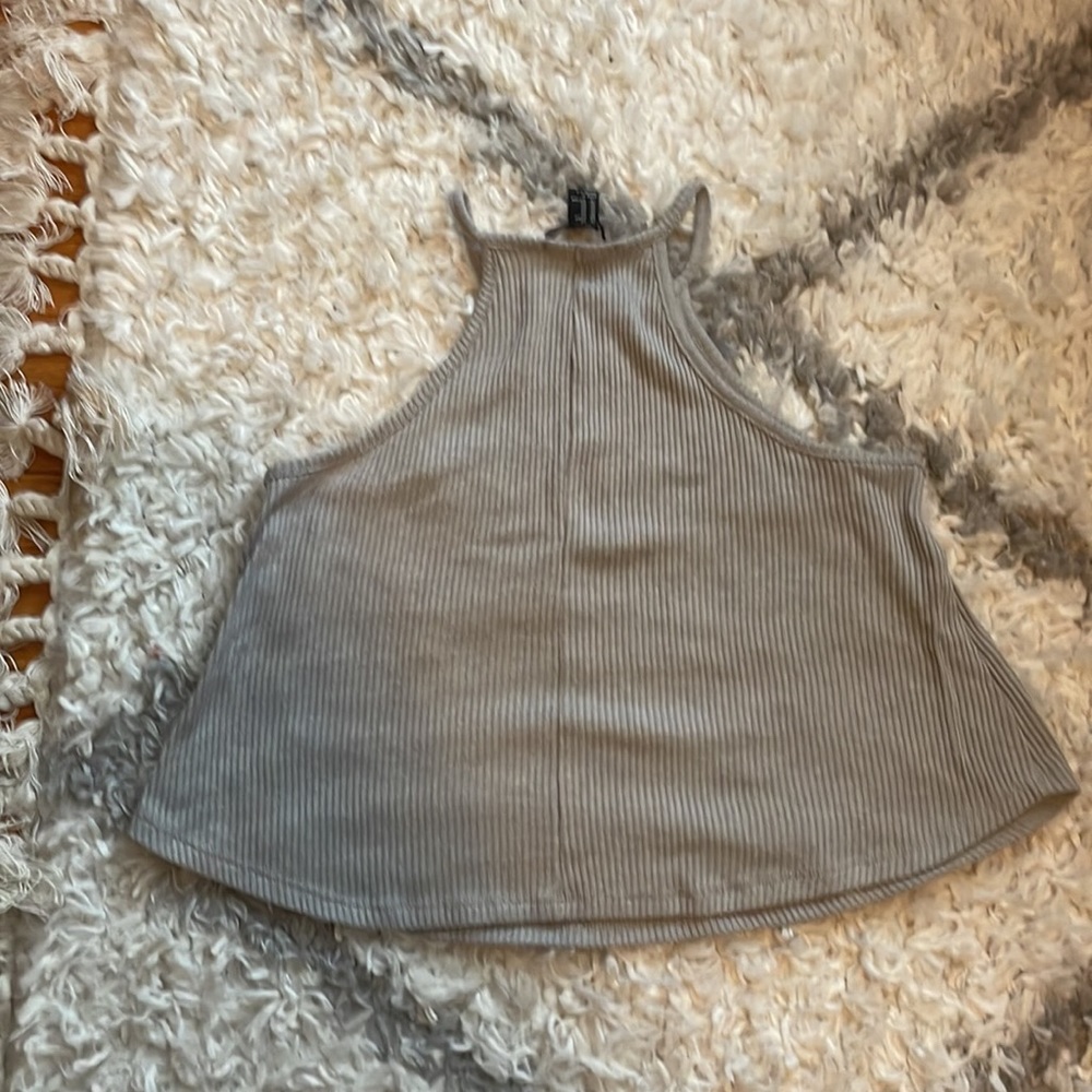 Gray top - Picture 4 of 4